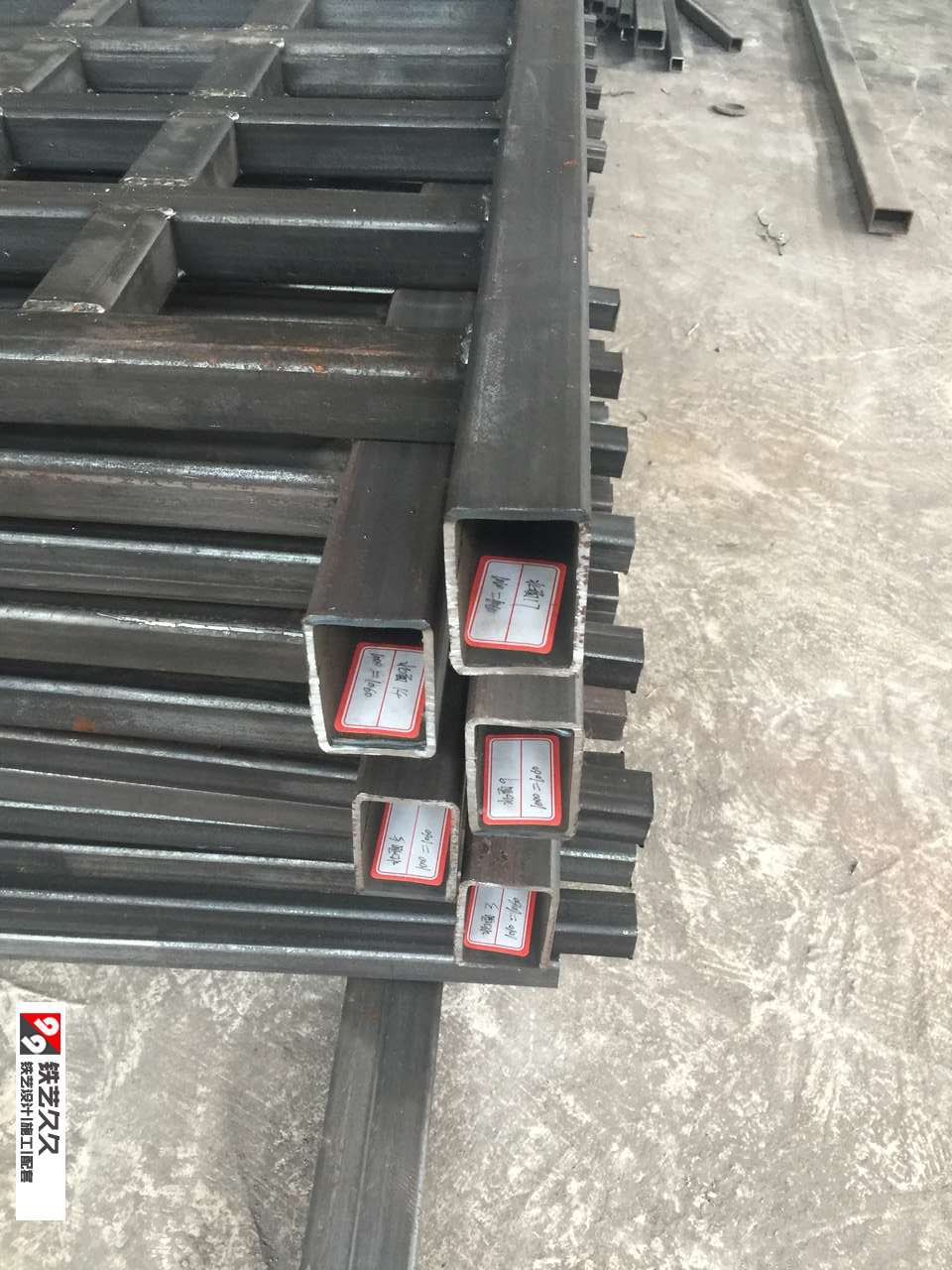 泰安英雄山小学铁艺围墙