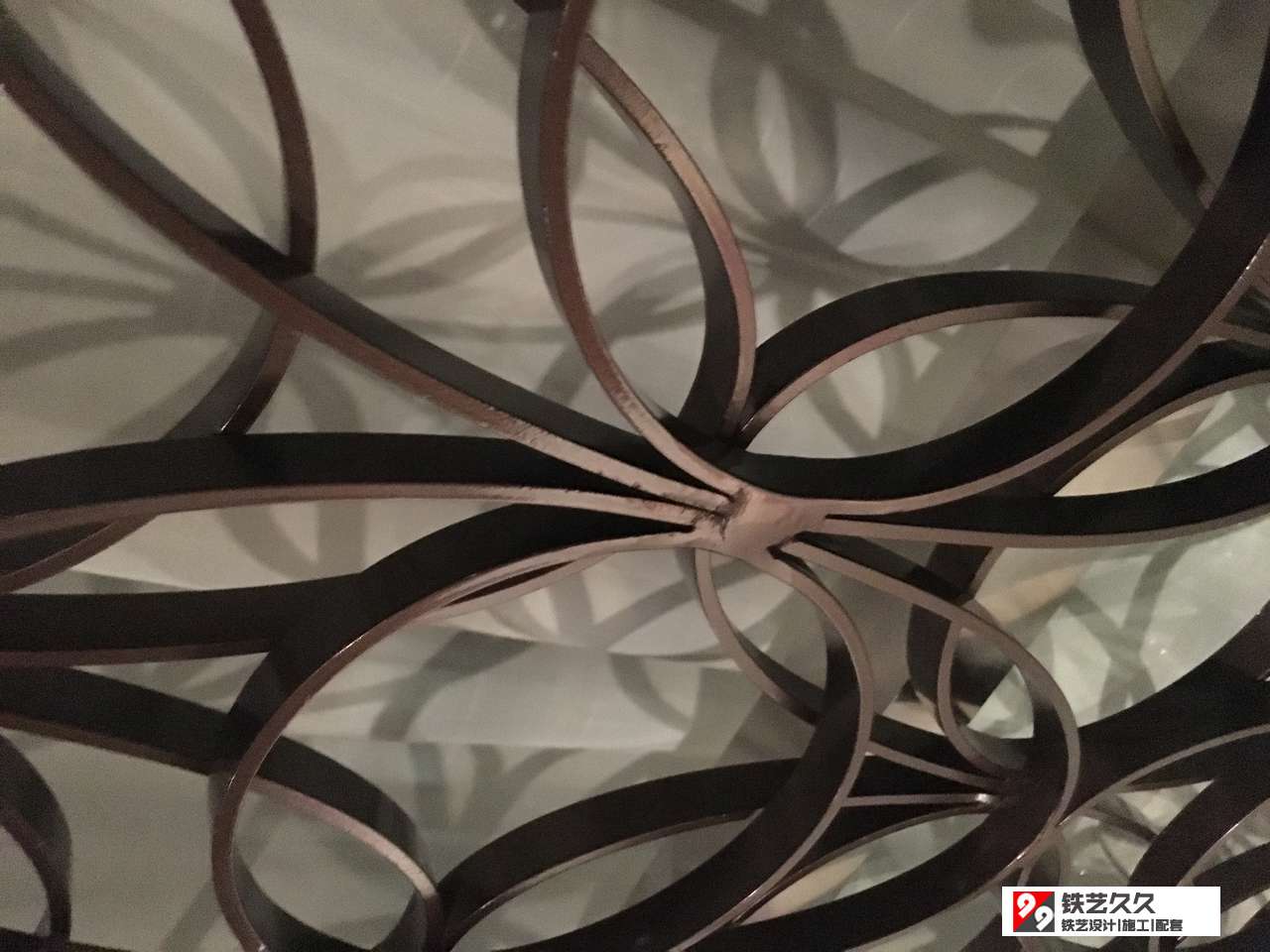 济宁市景区酒店订购的铁艺屏风隔断